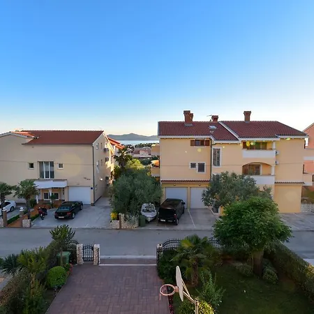 Apartments Villa Nataly Zadar Exterior photo